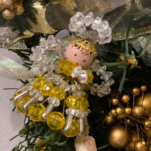Vintage angel ornament wreath - Picture 8 of 14